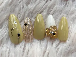 ネイル RIONnail(リオンネイル)所属・RIONnail Yurikaのネイルデザイン