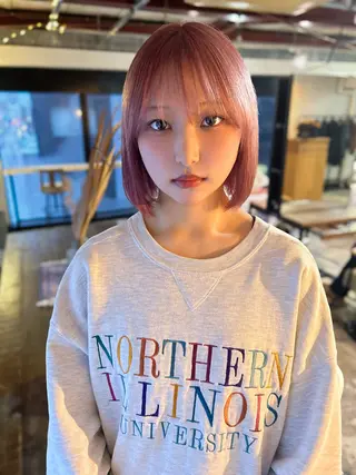 ショート 透明感/ダブル カラー/SHISEIのヘアスタイル