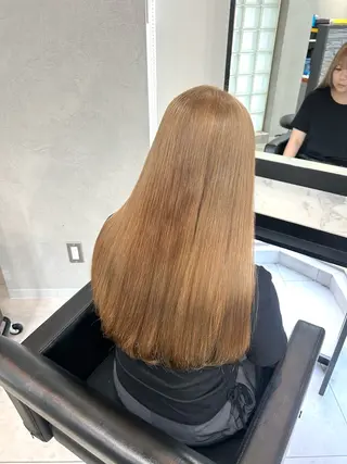 ロング カラー moe🎀 透明感カラーのヘアスタイル
