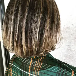 ショート カラー earth尾形美穂 🫧髪質改善縮毛🫧のヘアスタイル