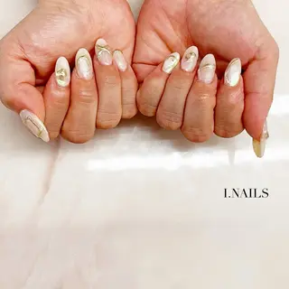 ネイル アイネイルズ所属・早川 梓のネイルデザイン