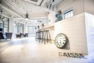 ショート カラー パーマ ヘアアレンジ メンズ SALOWIN 表参道所属・シンカ 表参道のヘアスタイル