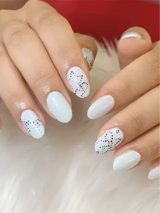 ネイル Kanako 💫のネイルデザイン