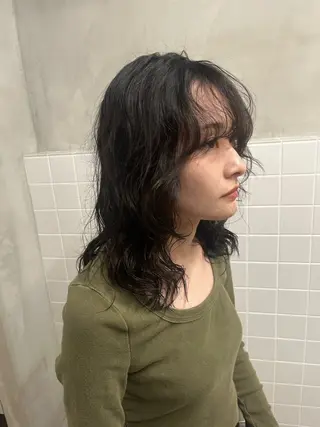 ミディアム パーマ anon Loemのヘアスタイル