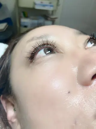 マツエク・マツパ マツエク·花所属・坂本 葵のマツエク・マツパデザイン