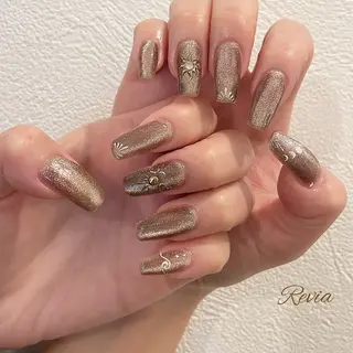 ネイル revia所属・ERI Nailistのネイルデザイン
