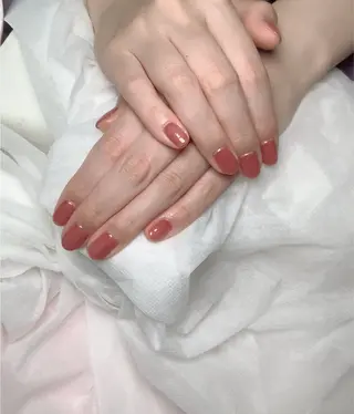 ネイル pink ladyサロン所属・べ にのネイルデザイン