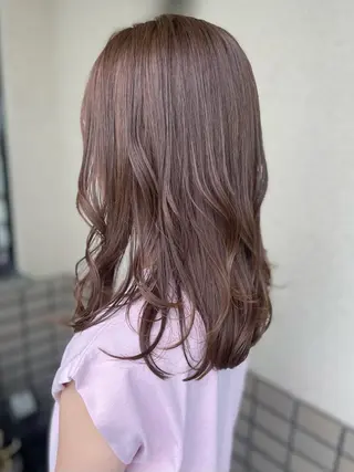 セミロング カラー 沢田 瞳のヘアスタイル