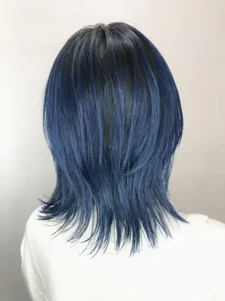 ミディアム カラー 山崎 俊介のヘアスタイル