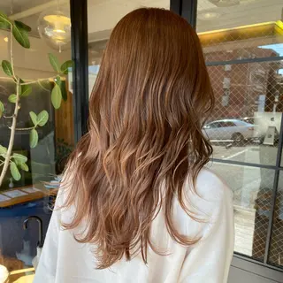ロング カラー 玉川 加菜のヘアスタイル