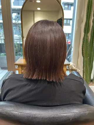 ミディアム ウジイエ ミユウのヘアスタイル
