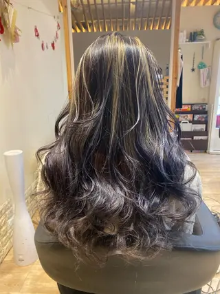 ロング カラー 関口 友行のヘアスタイル