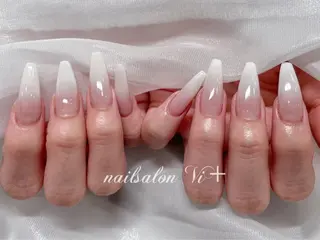 ネイル ✨Nailsalon Vi+✨のネイルデザイン