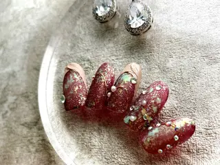 ネイル ONIKA Nail 青山通り店所属・ONIKA Nail 表参道A4徒歩2分のネイルデザイン