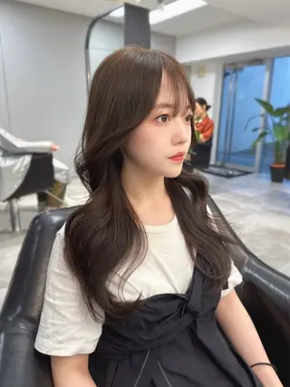 ミディアム カラー INTRO.by Fi-Ne所属・韓国ヘア 店長NEGIのヘアスタイル