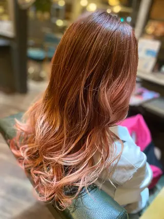 セミロング カラー ハイライト/インナー /ブリーチ/レイヤーのヘアスタイル