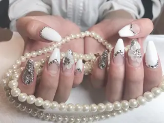 ロング ネイル 長さ出し専門 nynaのネイルデザイン