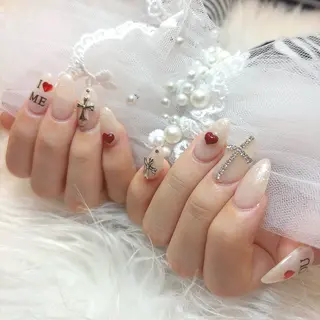 ネイル LIB VALLA Yuri🍭🖤のネイルデザイン