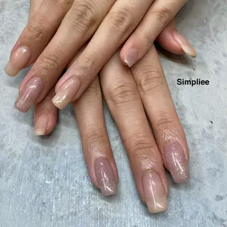 ネイル シンプリーワン 渋谷店🪄MOENAのネイルデザイン