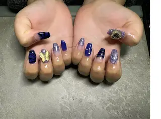 ネイル LAVISH nail salonのネイルデザイン