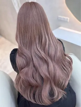 カラー 🍒るい🍒ブリーチ モデル様募集中🌟のヘアスタイル