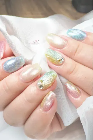 ネイル オーダーネイルチップ サロンcelebiのネイルデザイン