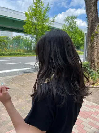 セミロング スパイキーショート パーマ　具志堅　太志のヘアスタイル