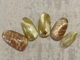 ネイル リラクゼーション＆ネイル仙殊~センジュ~所属・senju 　のネイルデザイン