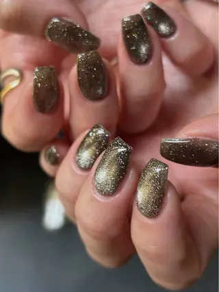 ネイル talo .のネイルデザイン