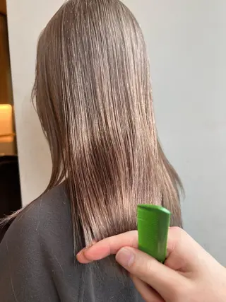 ミディアム カラー レイヤー専門家 ダブルカラー修のヘアスタイル