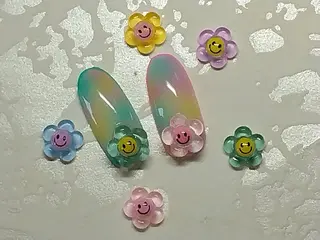 ネイル リラクゼーション＆ネイル仙殊~センジュ~所属・senju 　のネイルデザイン