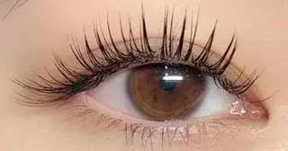 マツエク・マツパ Trinity staffのネイルデザイン