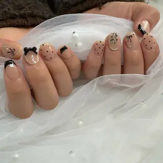 ネイル 東 千夏のネイルデザイン