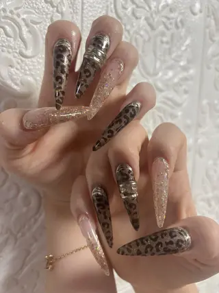 ネイル 飯塚 陽葵のネイルデザイン