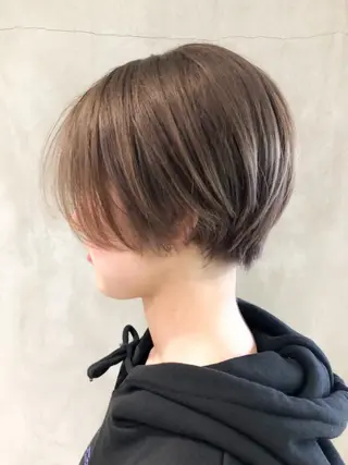 ショート カラー パーマ ヘアアレンジ ITbyALBUM 中野店のヘアスタイル