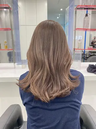 カラー 上品・艶カラー 銀座/ユウナのヘアスタイル