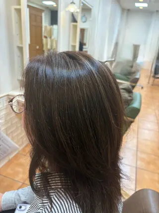 カラー 荒牧 咲良のヘアスタイル