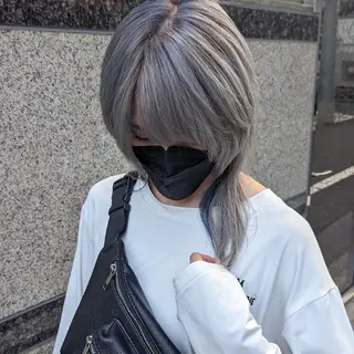 セミロング カラー fuwat所属・秋葉原でカラーする なら🐉ちぇーたんのヘアスタイル