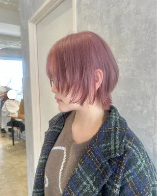 ショート Hz/髙橋 奏子のヘアスタイル