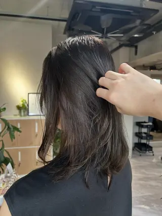 ミディアム カラー Plume.所属・おおひら ののはのヘアスタイル