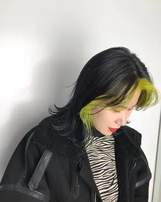 ミディアム カラー 🇰🇷カルマパーマ kaito🇰🇷のヘアスタイル