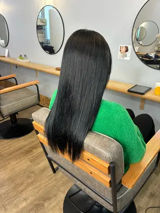 カラー Lapa かぐらのヘアスタイル