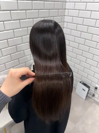 ロング ayano /レイヤー/艶カラーのヘアスタイル