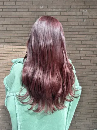 ロング カラー 飯塚 優希のヘアスタイル