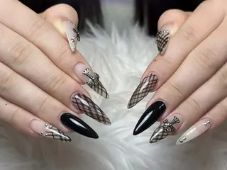 ネイル Eli Nails 新宿のネイルデザイン