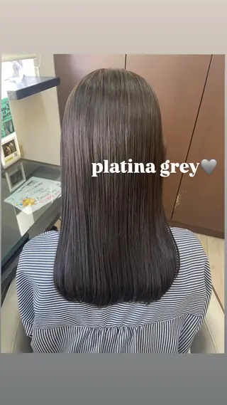 ミディアム ルプラボウ/鈴木 颯天のヘアスタイル