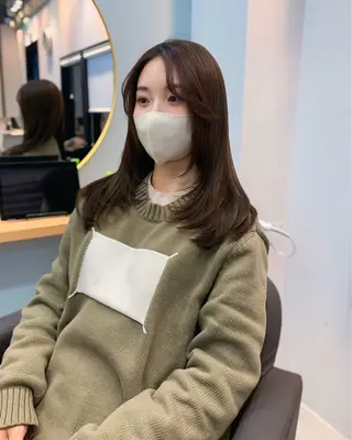 セミロング カラー 前田 健太のヘアスタイル