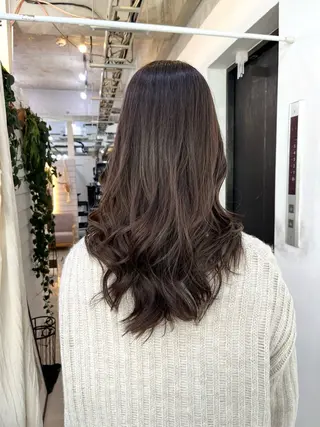ミディアム カラー 柔らかいヘアカラー 大成のヘアスタイル