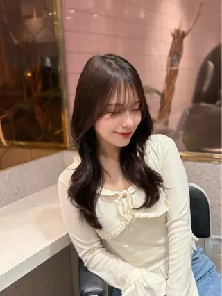 ロング カラー パーマ ヘアアレンジ 新宿/小顔レイヤー/ 顔まわり/西慶太朗のヘアスタイル