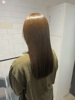 ロング カワタ リュウセイのヘアスタイル